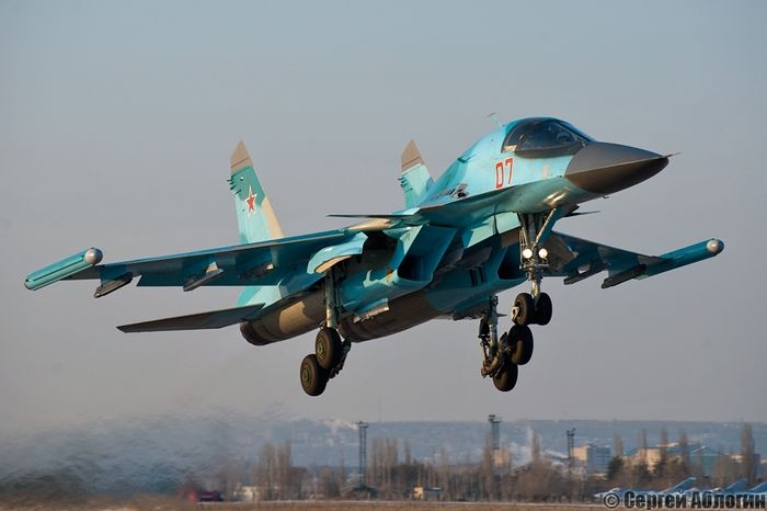 Новые снимки истребителей «Су-34» ВВС России