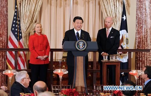 Си Цзиньпин присутствовал на приеме, устроенном вице-президентом и госсекретарем США 
