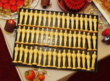 В ожидании 'Оскаров': статуэтки в полиэтилене и шоколаде5