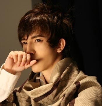 Го Цзинмин 1