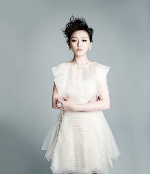 Популярная тайваньская актриса и ведущая Сюй Сиюань