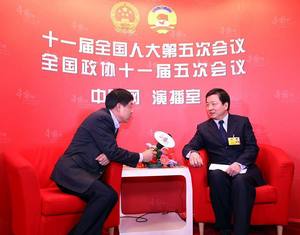 Начальник Управления издательства литературы на иностранных языках КНР посетил студию веб-сайта «Чжунгован» в Доме народных собраний