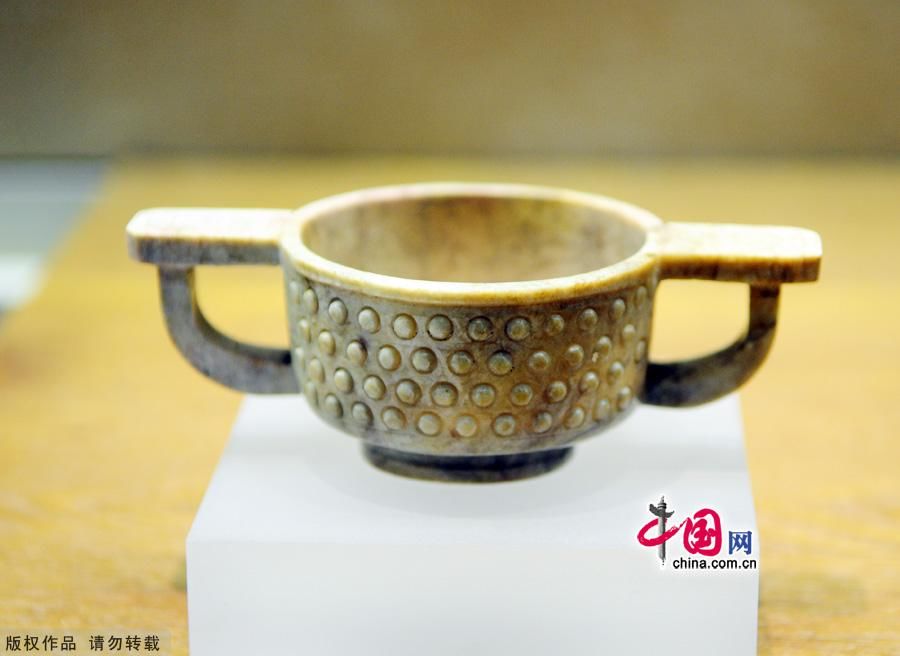 Изысканные изделия из нефрита в Пекинском музее искусств 