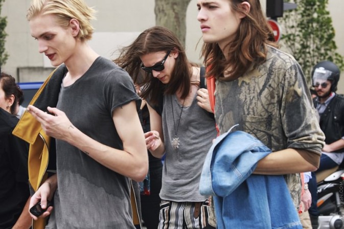 Уличная мода парижских мужчин 