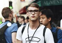 Уличная мода парижских мужчин