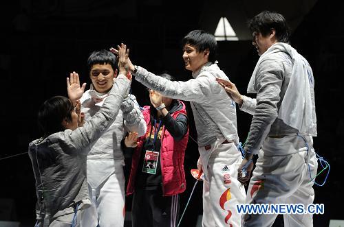 Мужская сборная Китая в воскресенье стала победительницей международного турнира 'Московская сабля', являющегося одним из этапов Кубка мира по фехтованию. 