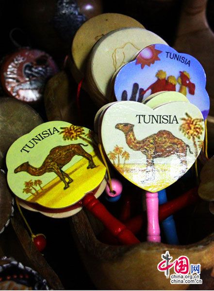 [Путешествие по миру] Туристические сувениры Туниса