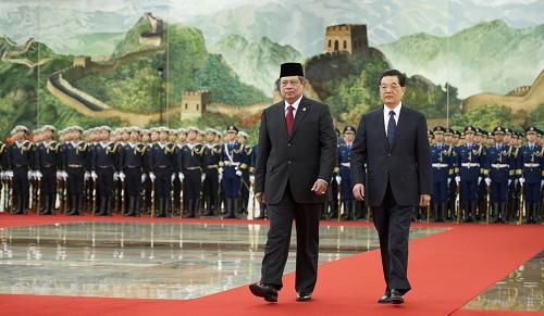 Главы государств КНР и Индонезии договорились о расширении прагматического сотрудничества между двумя странами