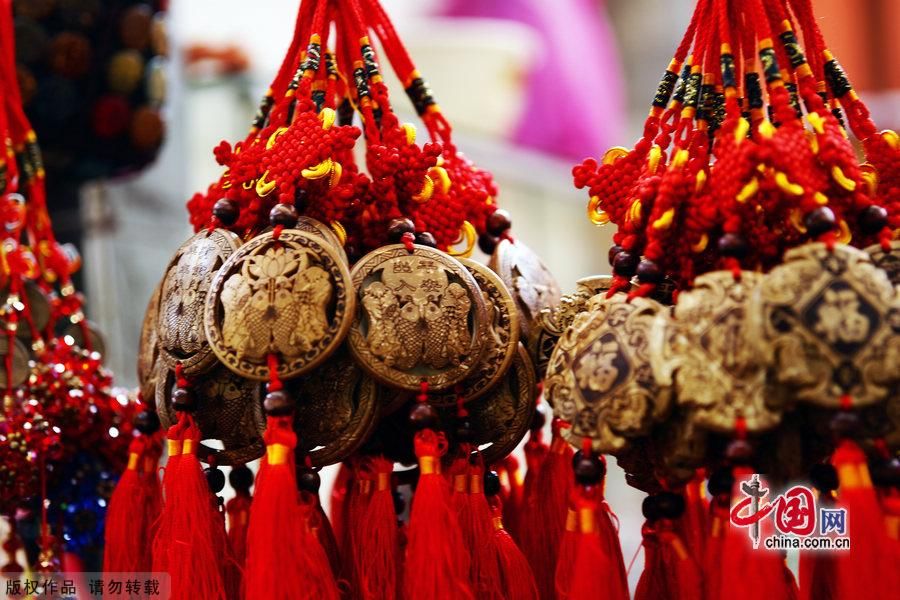Уникальные туристические сувениры провинции Хайнань