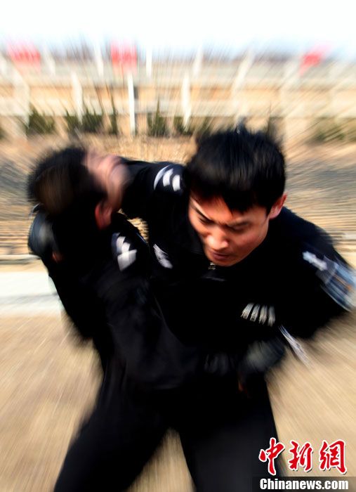 Антитеррористическая штурмовая группа г. Яньтай провинции Шаньдун