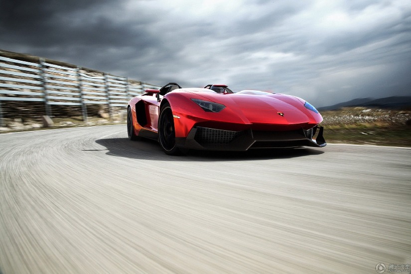 Фото: Lamborghini Aventador J Speedster