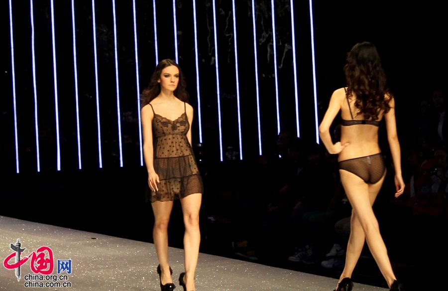 Презентация коллекции нижнего белья «EVE&apos;S Temptation » в рамках Китайской международной недели моды 2012 г.