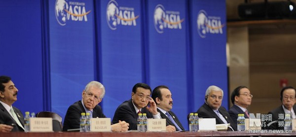 Ли Кэцян призвал азиатские страны прилагать совместные усилия к продвижению здорового и устойчивого развития Азии1