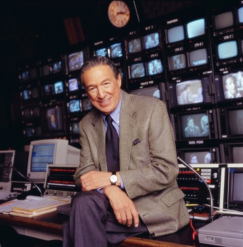По сообщению ИТАР-ТАСС, в США в возрасте 93 лет скончался ветеран американской тележурналистики Майк Уоллес.