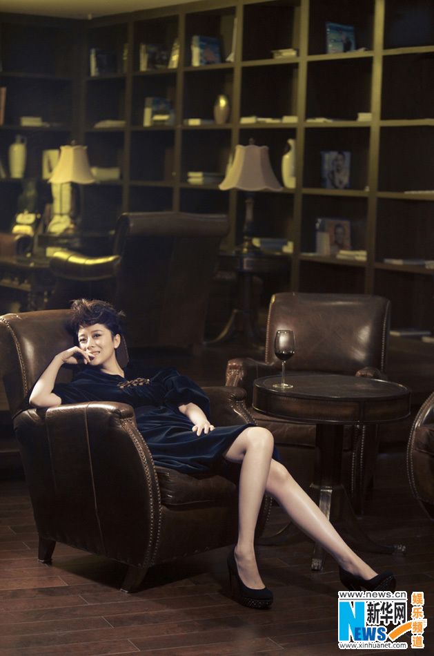 Очаровательная Хай Цин на обложке модного журнала