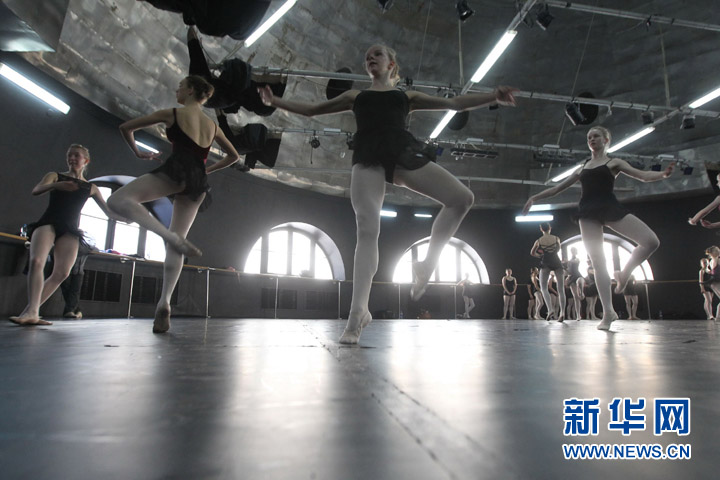 С 11 по 17 апреля в Санкт-Петербурге проходит 11-й международный балетный фестиваль Dance Open.