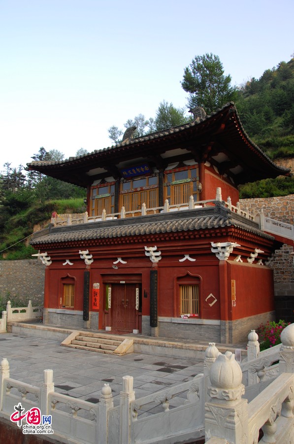 Известные буддийские горы– Утайшань9