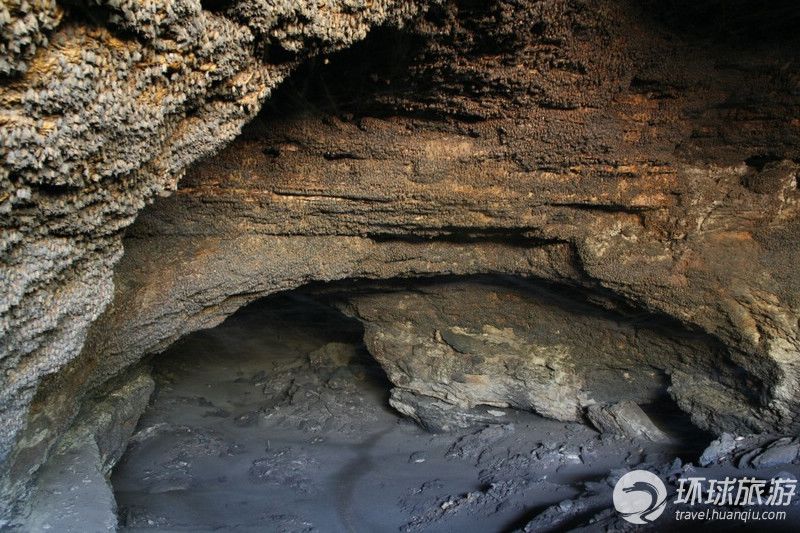 Посещение крупнейшей в мире пещеры летучих мышей