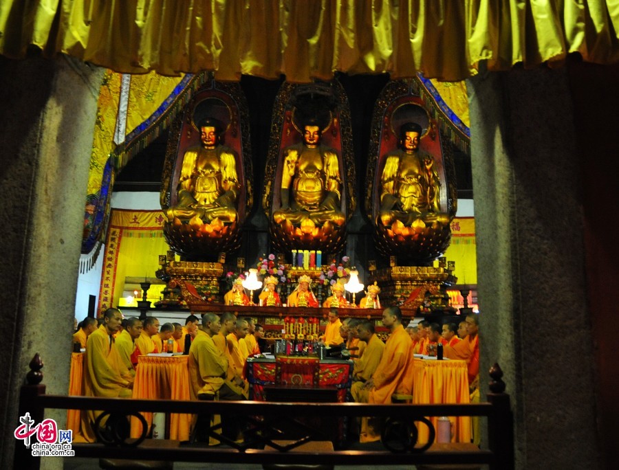 Известные буддийские горы – Цзюхуашань17