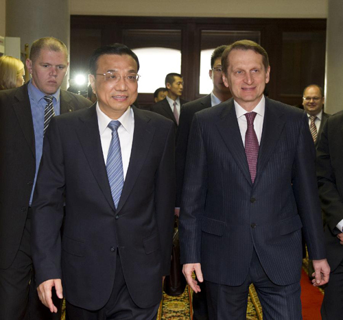 27 апреля Вице-премьер Госсовета КНР Ли Кэцян сегодня в здании Госдумы РФ встретился со спикером Госдумы Сергеем Нарышкиным.