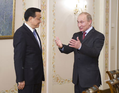В пятницу в Москве состоялись встреча заместителя премьера Госсовета КНР Ли Кэцяна и премьер-министра России Владимира Путина.