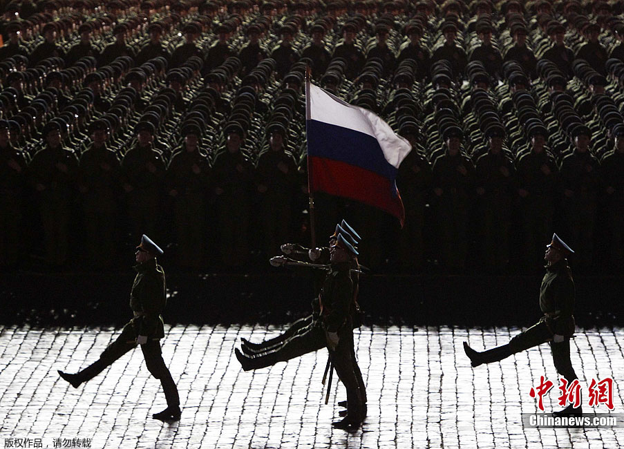 Накануне дня победы в России 