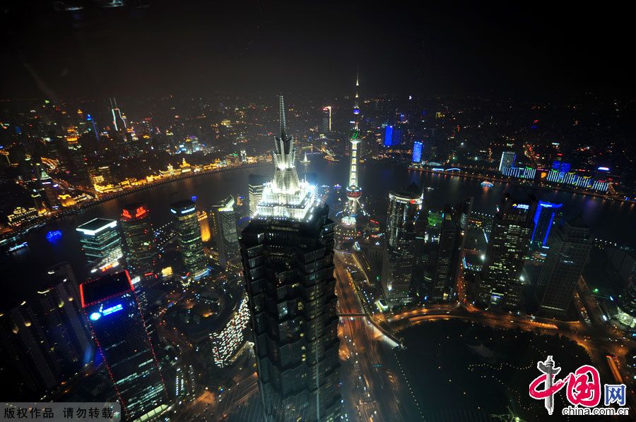 Оживление мегаполиса: торгово-финансовый район Луцзяцзуй в Шанхае