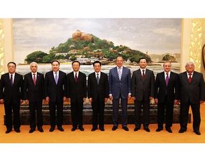 Ху Цзиньтао встретился с главами МИД государств-членов ШОС