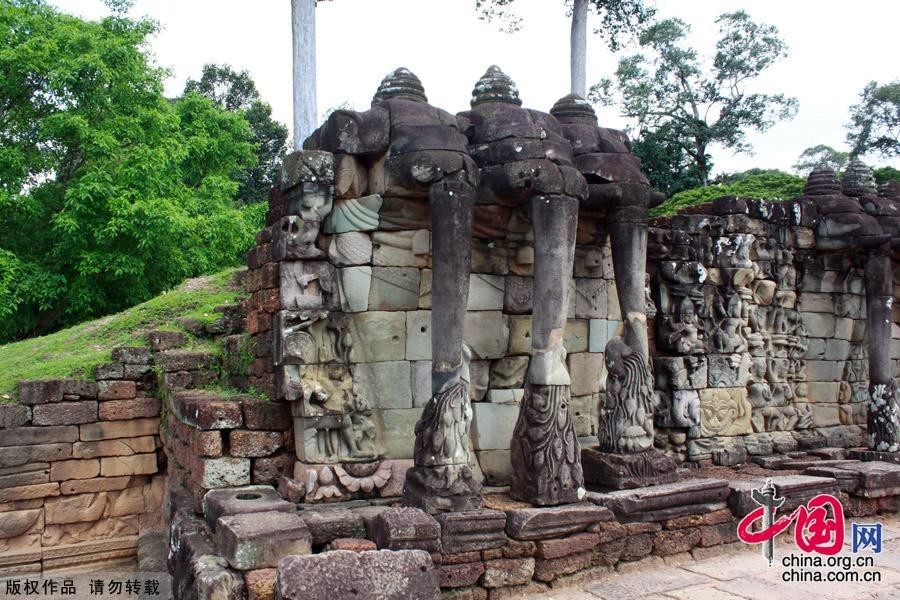 Храмовый комплекс Ангкор в Камбодже10