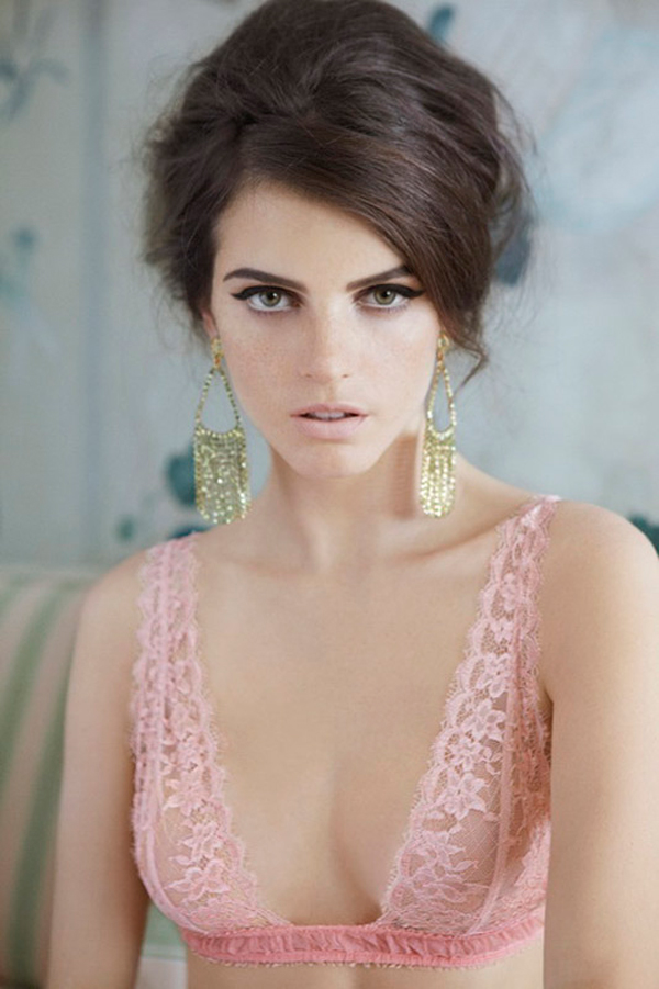Сочетание классики и моды: новая коллекция La Perla на весну-лето1