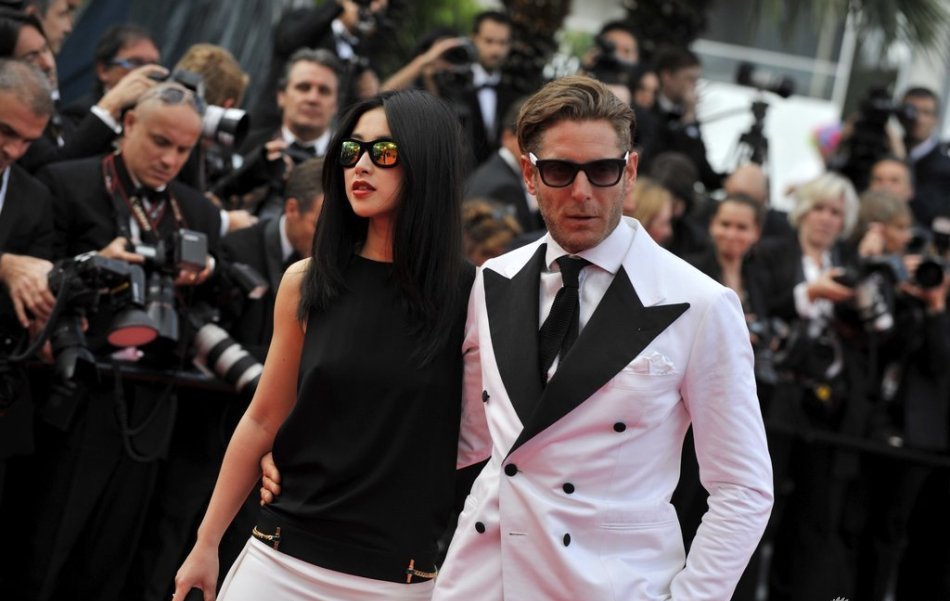 Босс Ювентуса Лапо Элканн и китайская подруга на Каннском кинофестивале 3