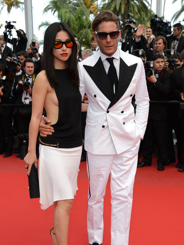 Босс Ювентуса Лапо Элканн и китайская подруга на Каннском кинофестивале 4