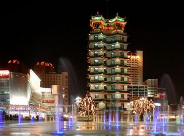 Достопримечательность города Чжэнчжоу: Мемориальная пагода «7 февраля»