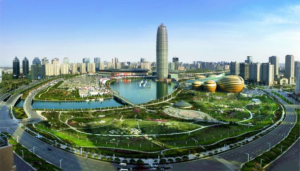 Панорама центрального бизнес-района в Чжэндунсиньцюе города Чжэнчжоу