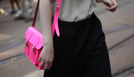 Британская школьная сумка пользуется популярностью среди модниц1