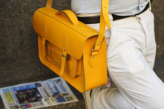 Британская школьная сумка пользуется популярностью среди модниц2