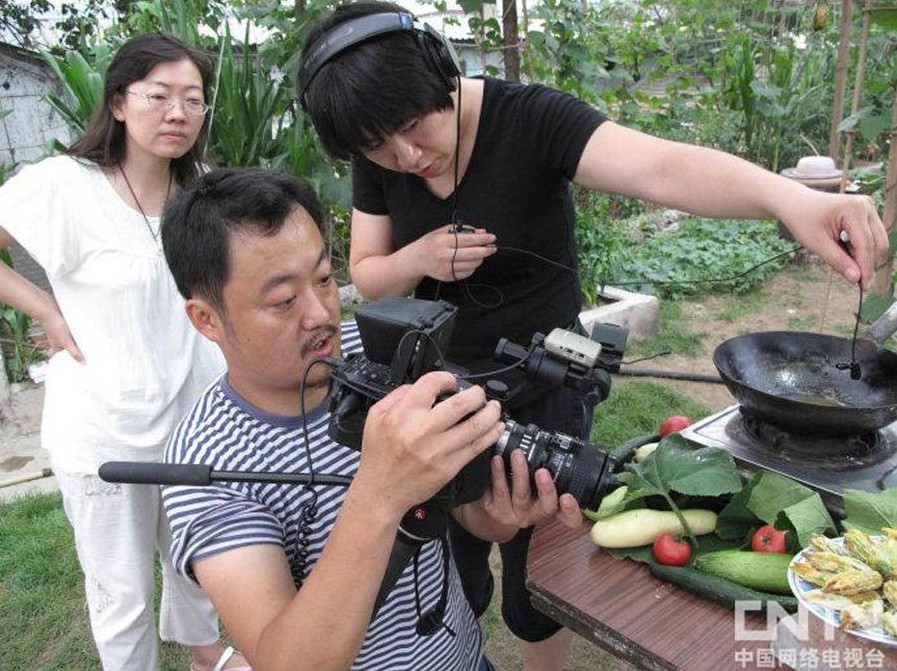 Фото со съемок документального фильма «A bite of China»