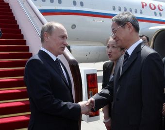 В Пекин прибыл президент РФ В. Путин