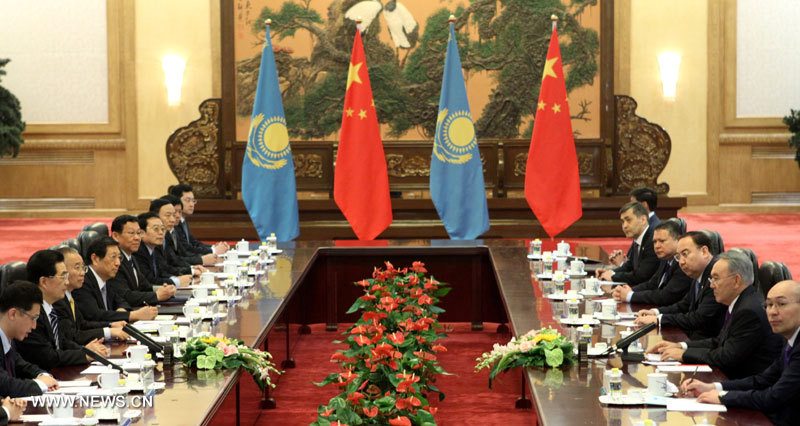 6 июня Председатель КНР Ху Цзиньтао в первой половине дня провел в Доме народных собраний переговоры с президентом Казахстана Нурсултаном Назарбаевым. 