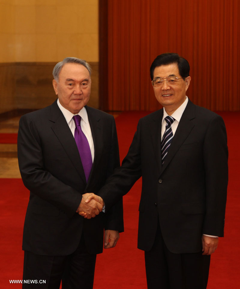 6 июня Председатель КНР Ху Цзиньтао в первой половине дня провел в Доме народных собраний переговоры с президентом Казахстана Нурсултаном Назарбаевым. 