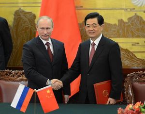 Председатель КНР Ху Цзиньтао провел переговоры с президентом РФ В. Путиным