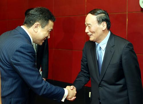 На встрече с А. Карашевым Ван Цишань отметил, что экономическое сотрудничество между Китаем и Кыргызстаном, из которого извлекают пользу народы двух стран, непременно укрепит отношения дружбы между двумя странами.