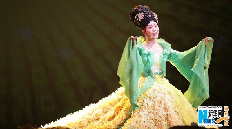 Концерт Ли Юйгана «Цветы в зеркале, луна в воде» прошел в Сучжоу4