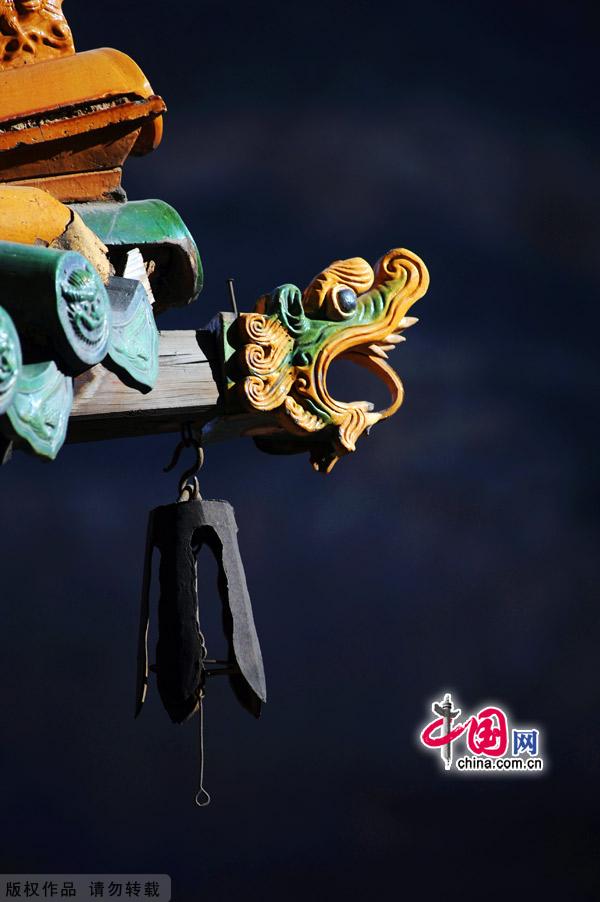 Уникальный висящий храм в Китае – «Сюанькунсы» 3