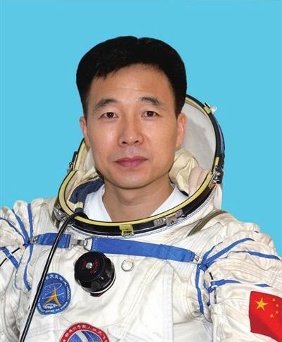 Резюме космонавтов Китая - Цзин Хайпэн