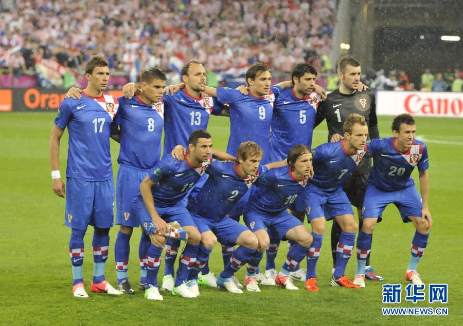 В матче первого тура группы C на чемпионате Европы по футболу-2012 сборная Хорватии обыграла команду Ирландии со счетом 3:1.