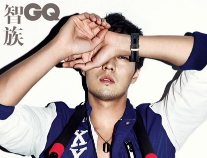 Фото: стильный южнокорейский актер Со Чжи Соп в журнале «GQ»