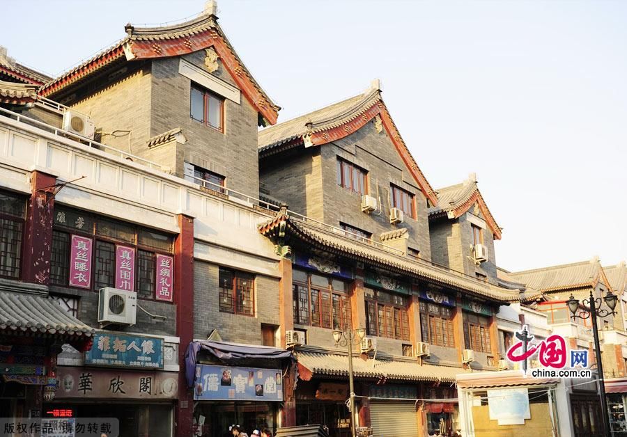 Торговая улица «Гулоу дунцзе» в стиле династий Мин и Цин в г. Тяньцзинь