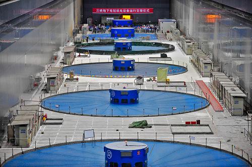 Полностью построена и сдана в эксплуатацию крупнейшая в мире гидростанция -- ГЭС 'Санься'2