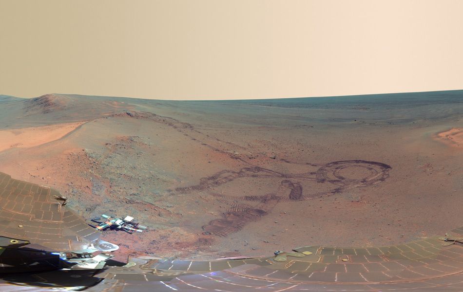 Фото поверхности Марса с высоким разрешением от НАСА